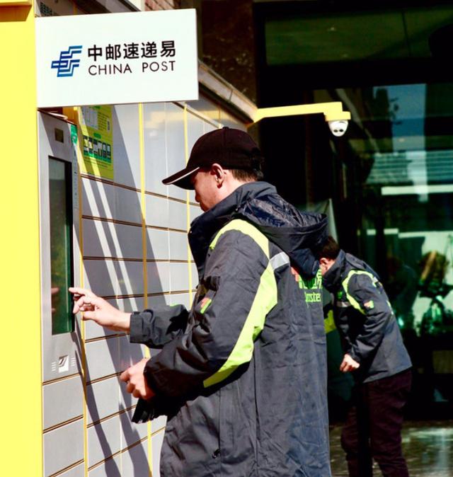 菜鸟和丰巢，取快递为何越来越难了？