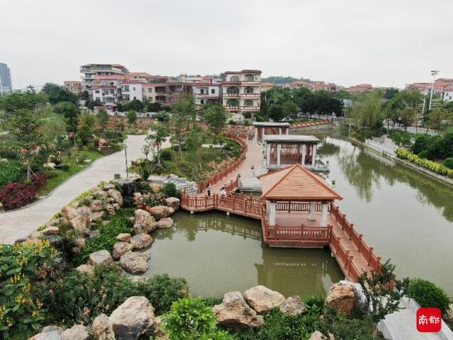 关于安顺四排轮式洗砂机多少钱的信息