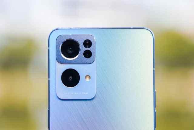 谁说直角设计没有好手感？OPPO Reno7 Pro有话要说