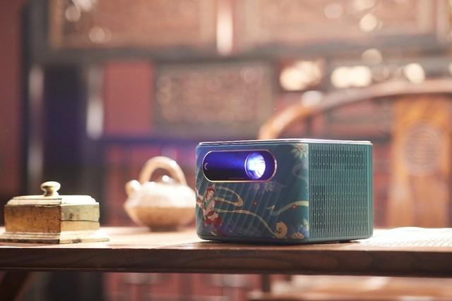 联想×敦煌博物馆联名推出多款定制新品 用敦煌IP引领国潮范