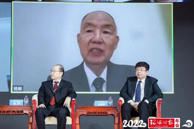 “明年可能不会发生重大台海危机，中美冲突点会在意识形态”