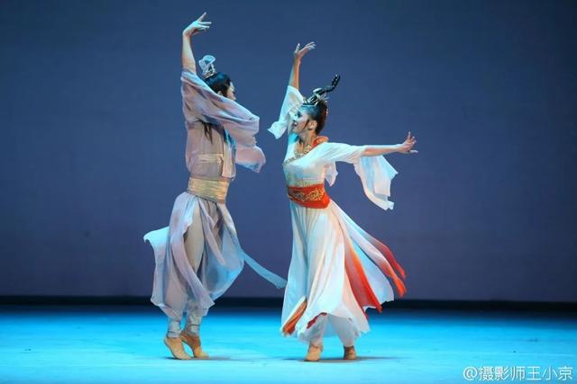 「深度好文」双人舞跳跳舞(双人舞交际舞)