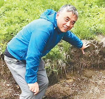 科研人员把论文写在大地上「怎样才能把论文写在大地上」