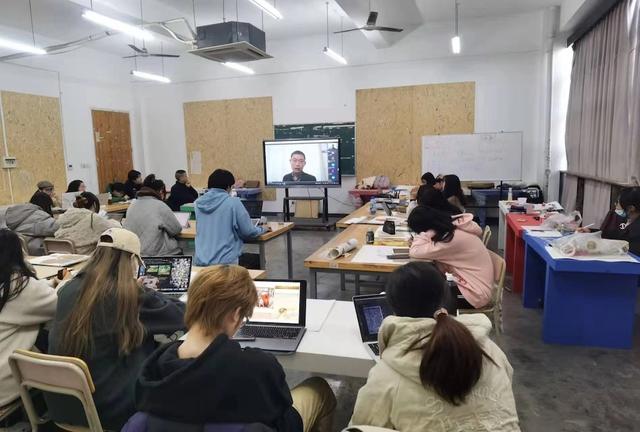 重庆展亮建筑工程
