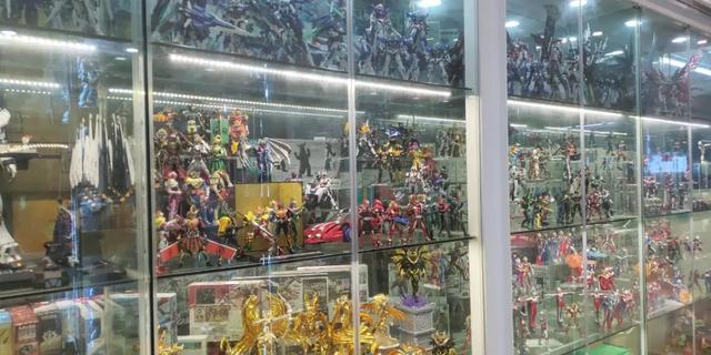 广州尾货1元2元服装（广州化妆品尾货市场）