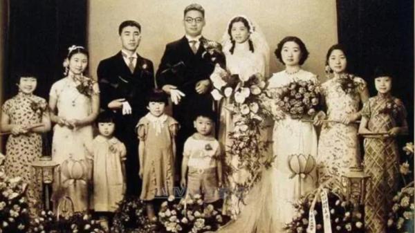 她被周恩来誉为“中国共产党的百科全书”，潜伏多年从未暴露