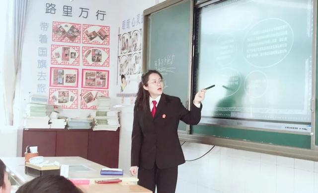 正式开课 | 溧阳法院：2022年“延时‘法’课堂 护航‘他’成长”开启新学期第一课
