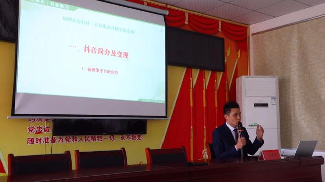 附近电商培训班地址（附近电商培训班电话）