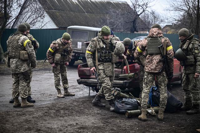 俄媒：乌克兰为诋毁俄军，将乌军人尸体伪装成平民尸体摆拍