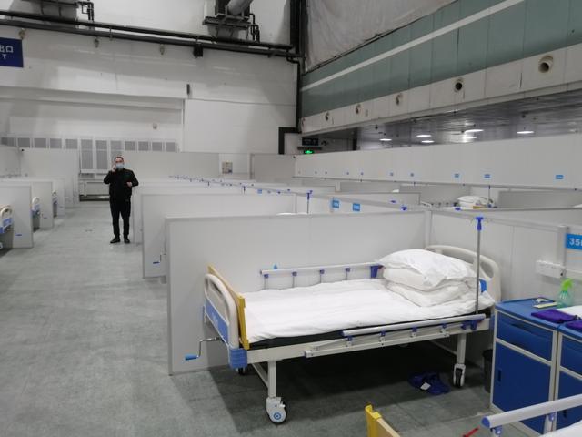 新闻多一度 | 本土感染者超万例，吉林省本轮疫情何时迎拐点？