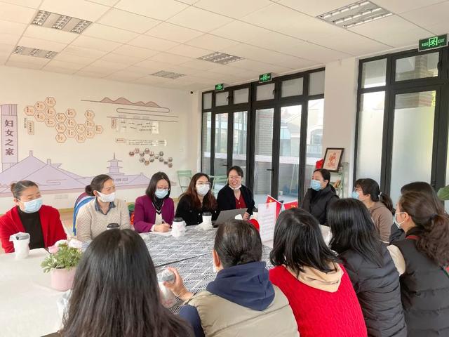 FM100.9《直播松江——法在身边》：妇女维权可拨打12338，《妇女权益保障法》（修订草案）还有更新变化