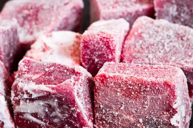 熟肉放在冰箱里冷冻可以放多久（熟肉放在冰箱里冷冻可以放多久）