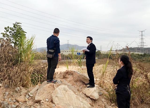 为拿下“村霸”检察官十天写下60万字审查报告