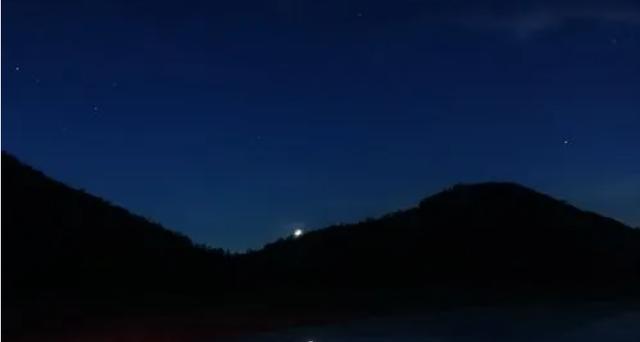 朗吧丨午夜哨兵