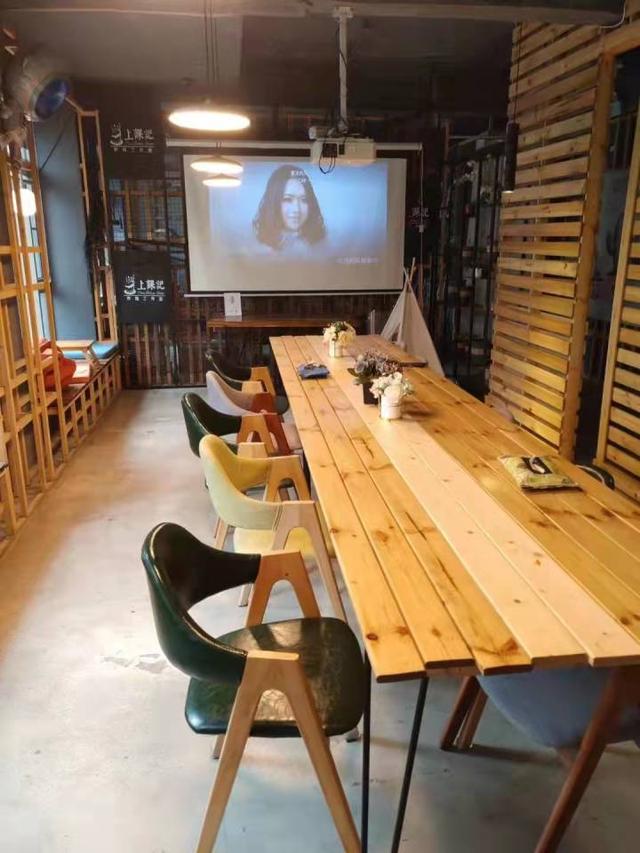 杭州“帮扶40条”来了，小店店主：如果真能减租或减少外卖平台费用，那可真是太好了