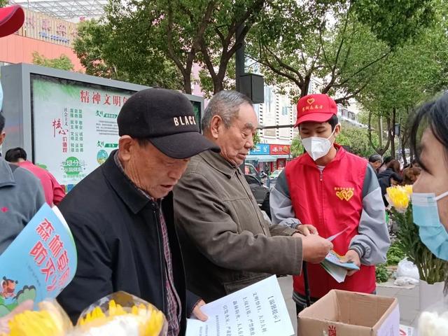 基层团讯 | 清明寄哀思，致敬·缅怀·奋进