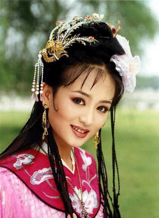 回忆杀！《新上错花轿嫁对郎》开机，请来了黄奕等老版主演送祝福