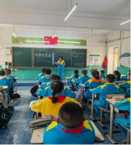 世界读书日 |书香弥漫 绽放温暖