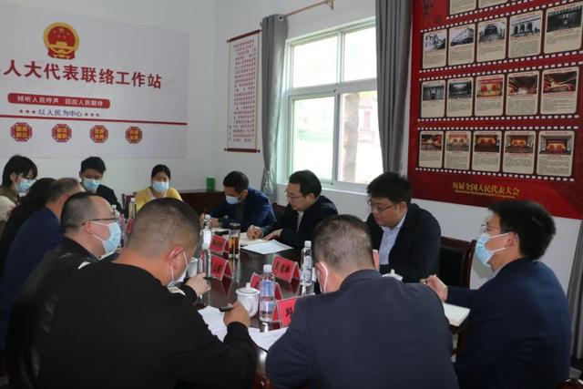 县委书记徐树斌在江湾镇人大代表联络站开展优化营商环境专题接待选民活动并督导重点工作