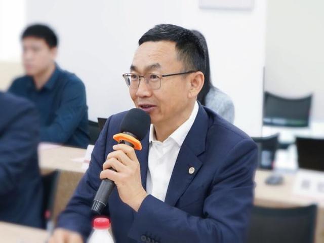 深圳大学走进平安产险深圳分公司，揭开校企合作共赢新篇章