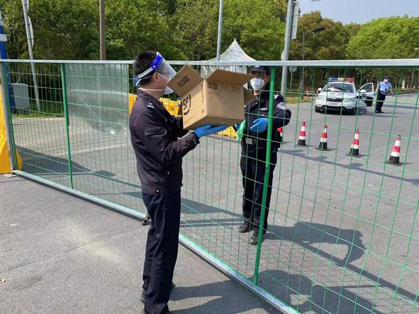 跨区闪送“续命药”，4月以来嘉定警方已受理求医问药求助警情1100多起