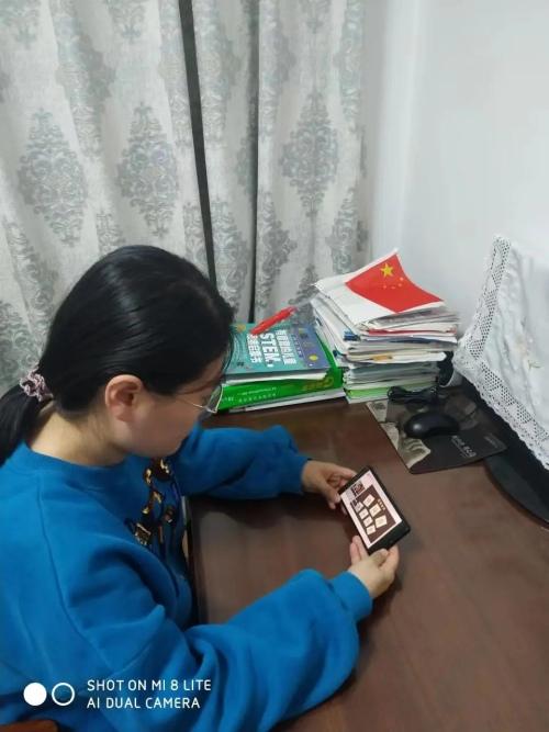 经典引领成长，育源中学云上悦读进行时