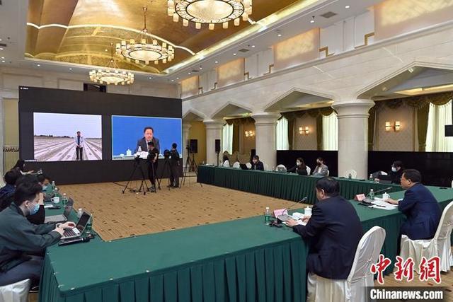 新疆官方回应美人权报告：为什么不说说自己国家的人权状况？