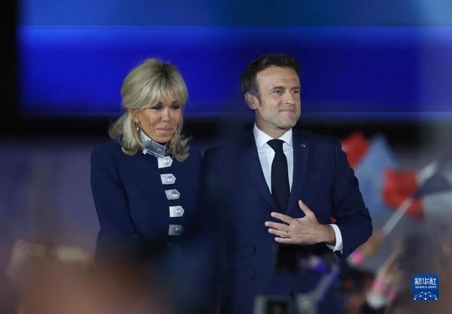 法国第一任总统简介，法国现任总统马克龙及妻子简历