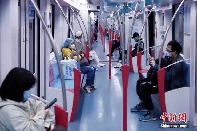 上海的疫情通报，透露一个重要信息