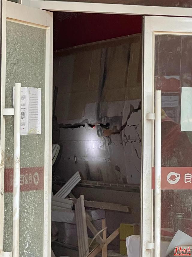 长沙自建房倒塌后救援慢了吗？你认为的“应该快”，可能会更慢