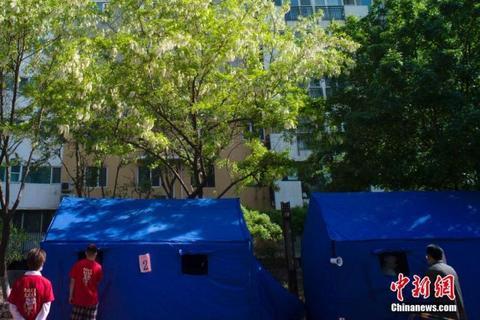 北京“四类人员”严控出京 郑州主城区实行“足不出区”
