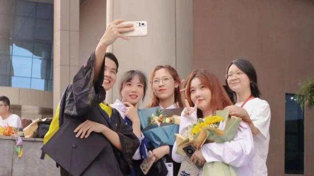 致敬“五四”｜他们，想把青春唱给你听……