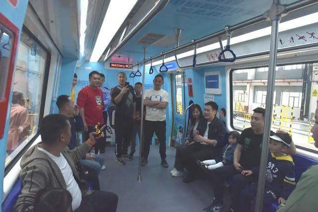 警属进警营 共度五一节