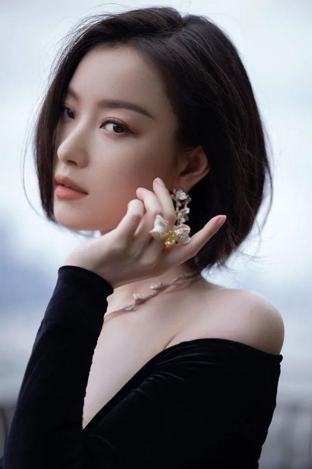01年的沈月演不了小昭？不可惜