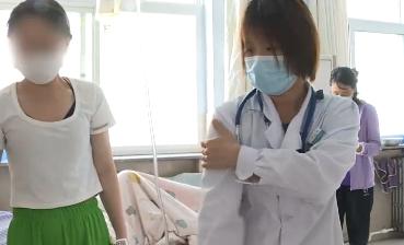 右面部肌肉瘫痪,眼睛无法闭合!这个热搜,不少人都在后怕…