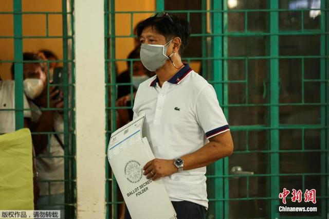 菲律宾总统选举初步结果出炉：小马科斯赢得选举