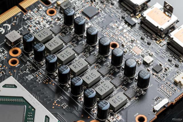 AMD Radeon RX 6X50系列显卡首发评测：意料中的性能提升