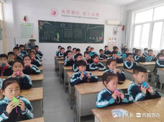 东昌府区光明小学落实“艺体三个一”，推进陶笛教学课程
