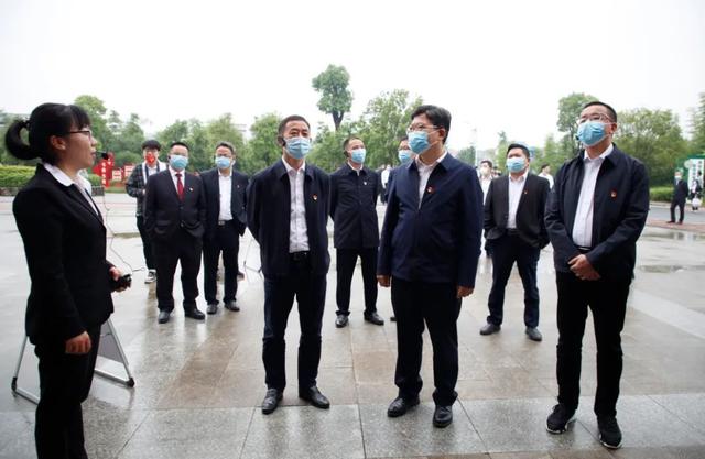 邵阳市首批“清廉文化教育基地”集中授牌仪式在新邵举行