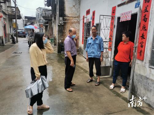 越艰险越向前！惠东安墩党员干部齐协力，守护暴雨中的红色家园