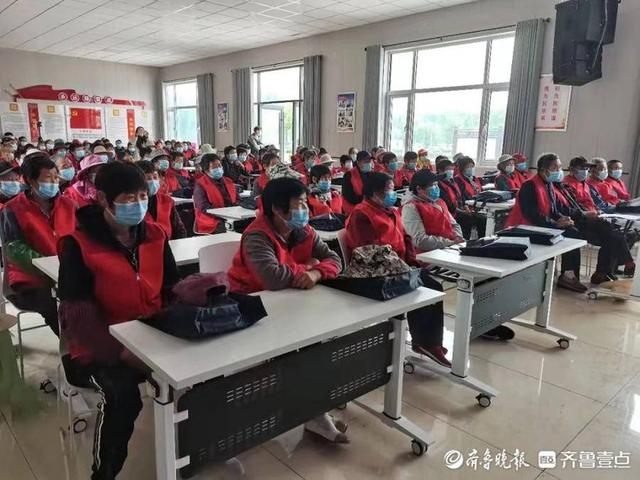 新泰市羊流镇开展公益性岗位政策宣讲会