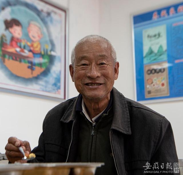 设立村级老年食堂 营造和谐幸福家园