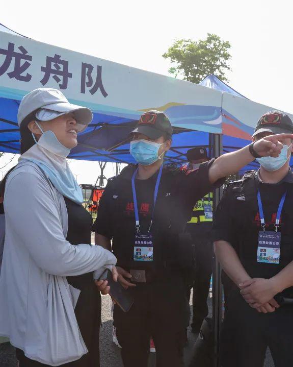 龙舟竞渡! 盐城公安护你乘风逐浪!