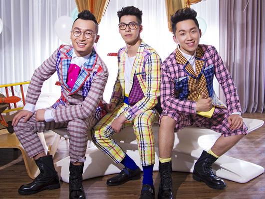 老鹰乐队北京演唱会(老鹰乐队1995演唱会)