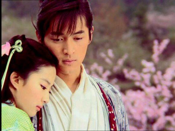 吾宁成魔拜月俗话说天若有情天亦老,李逍遥和赵灵儿的爱情故事值得