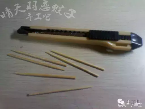 手工桥的简单制作方法（教你用身边的小物件做出小桥）