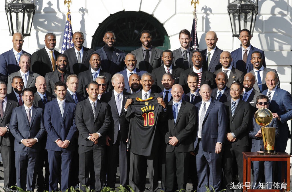 为什么特朗普上台nba(为何特朗普当选却成了“过街老鼠”，在NBA人人喊打)