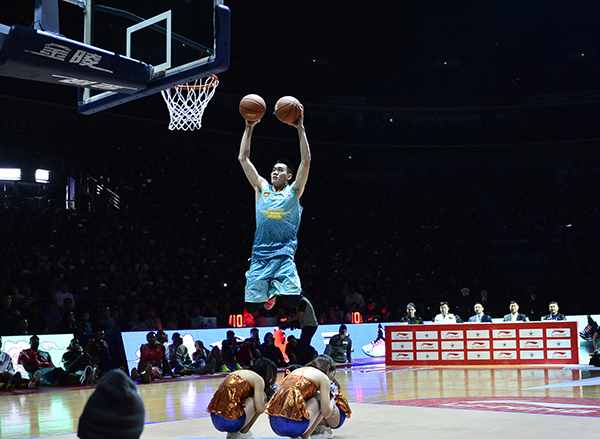 为什么cba基本没有拉杆(抄了NBA这么多年，为何CBA全明星还是一桌“鸡肋”？)