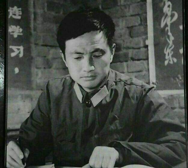 为什么世界只有一个华为？任正非早年经历，说明了一切