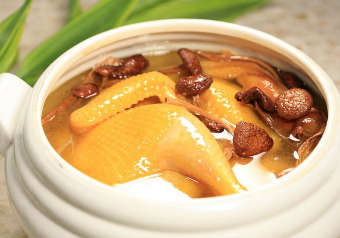 年夜饭桌上菜品的寓意